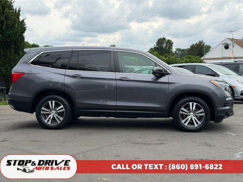 Used 2017 Honda Pilot EX-L image 4