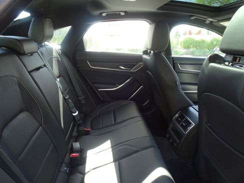 New 2024 Jaguar XF R-Dynamic SE image 22