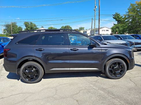 New 2025 Kia Sorento SX Prestige w/ Sage Leather Package image 9
