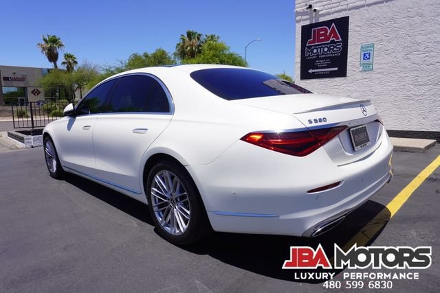 Used 2021 Mercedes-Benz S 580 4MATIC Sedan image 4
