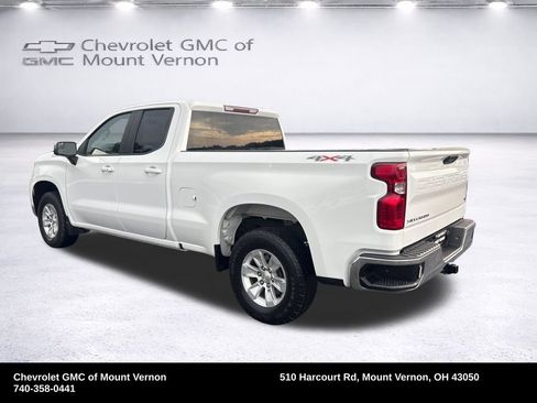 Used 2023 Chevrolet Silverado 1500 LT AWD/4WD image 3
