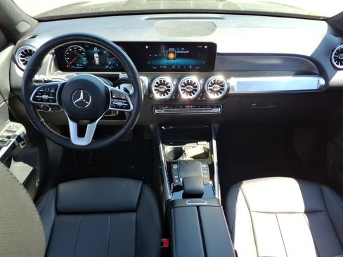Certified 2022 Mercedes-Benz GLB 250 4MATIC image 20