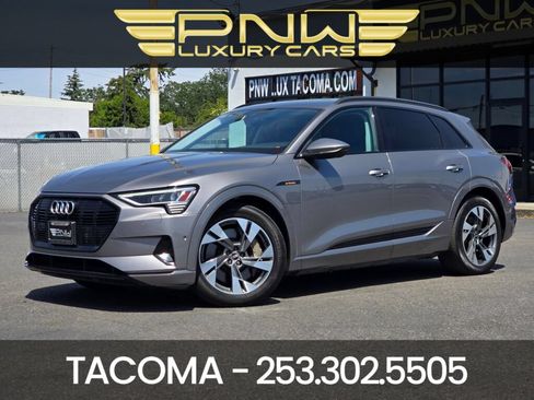Used 2021 Audi e-tron Premium w/ Convenience Plus Package AWD/4WD image 1