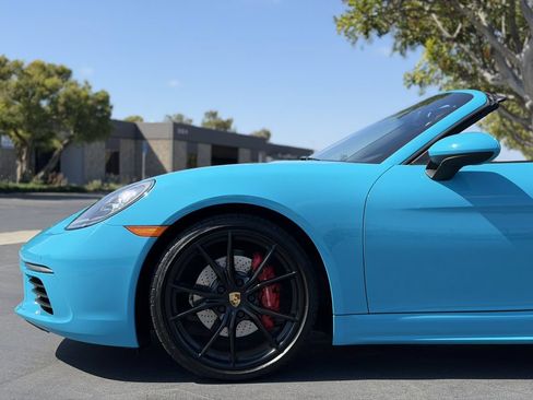 Used 2017 Porsche 718 Boxster S RWD image 23