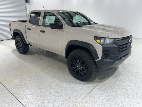 New 2026 Chevrolet Colorado Trail Boss AWD/4WD image 7