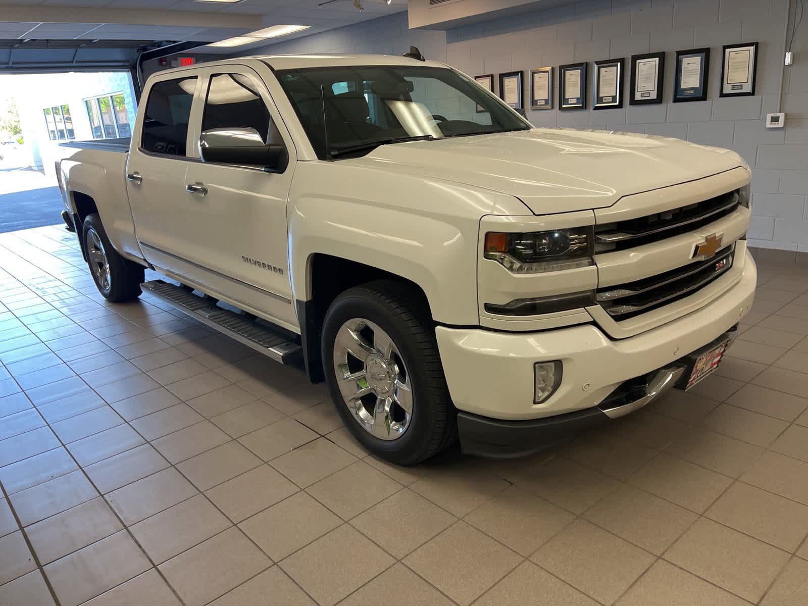 Used 2016 Chevrolet Silverado 1500 LTZ Z71 w/ LTZ Plus Package AWD/4WD image 20