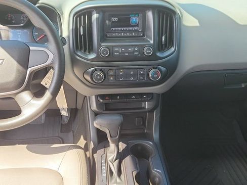 Used 2016 Chevrolet Colorado W/T w/ WT Convenience Package RWD image 19