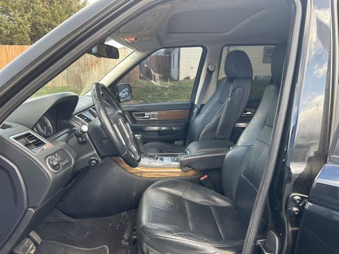 Used 2012 Land Rover Range Rover Sport HSE image 13