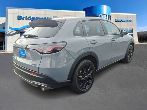 Used 2024 Honda HR-V Sport image 6