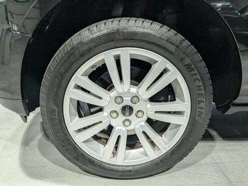 Used 2012 Land Rover Range Rover HSE LUX w/ Luxury Interior Pkg AWD/4WD image 16