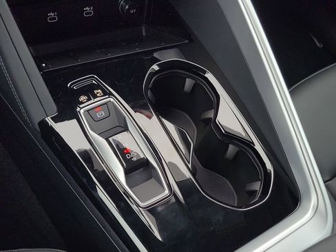 New 2025 Audi Q5 2.0T Premium Plus image 15