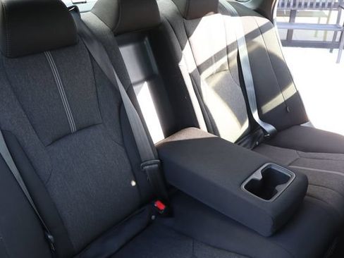 Used 2023 Honda Accord Sport image 15