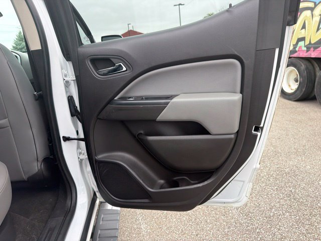 Used 2015 Chevrolet Colorado LT w/ Luxury Package AWD/4WD image 24