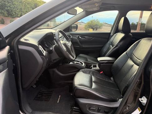 Used 2015 Nissan Rogue SL w/ SL Premium Package image 19