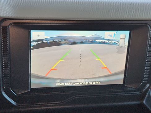 Used 2022 Ford Bronco Big Bend image 25