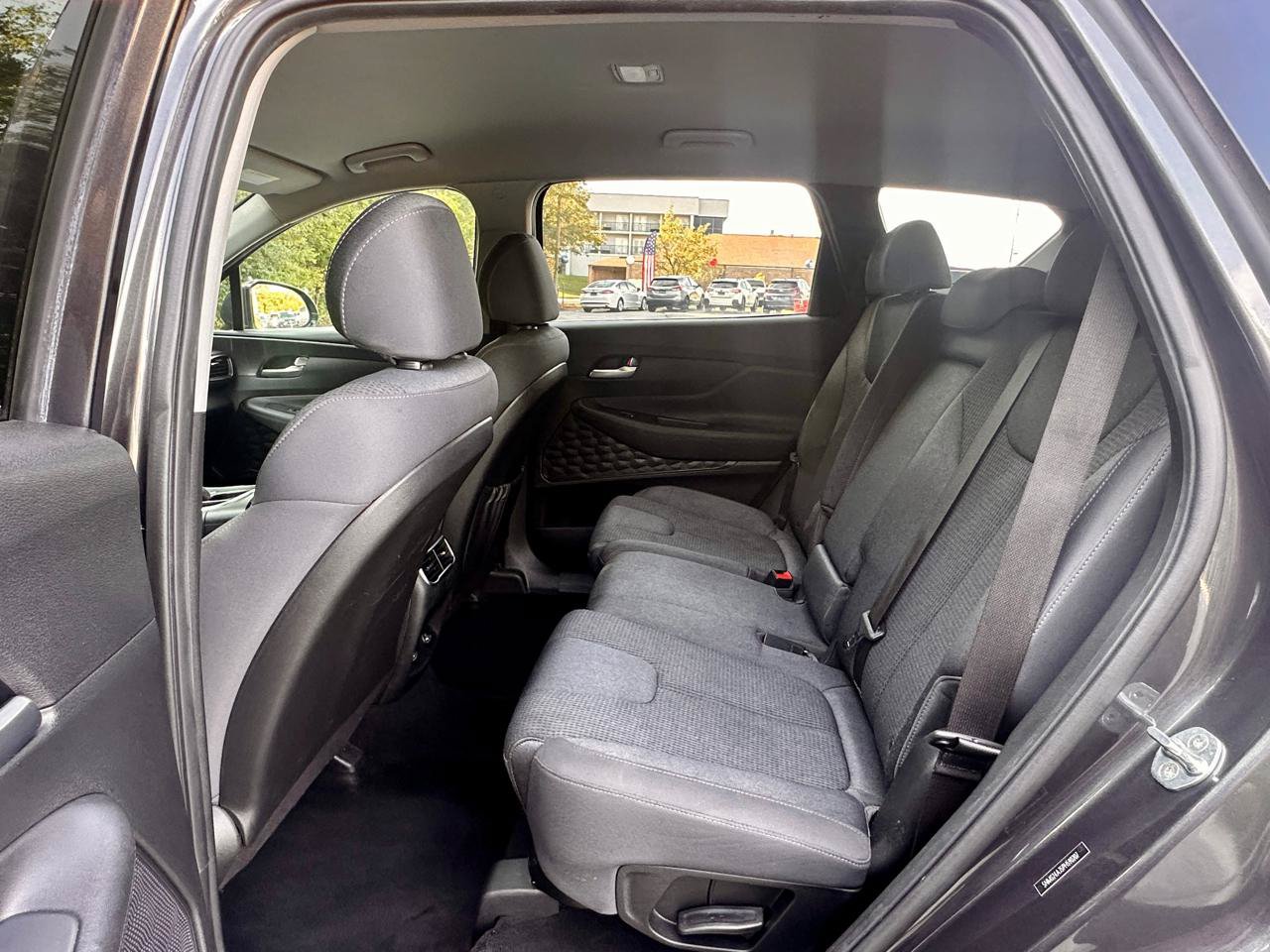 Used 2023 Hyundai Santa Fe SEL FWD image 11