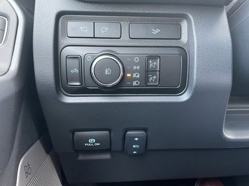 Used 2024 Ford F250 Lariat w/ Lariat Ultimate Package image 46