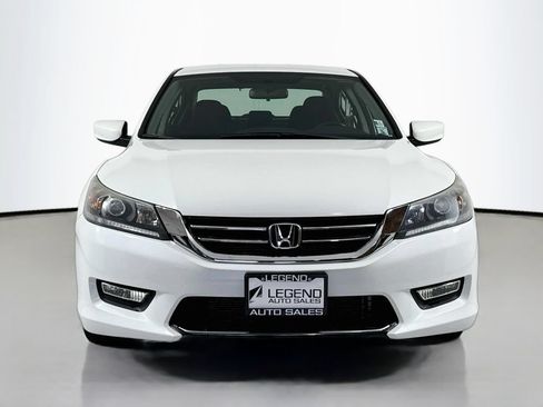 Used 2015 Honda Accord Sport image 2