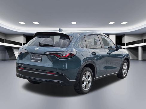 Used 2024 Honda HR-V LX image 6