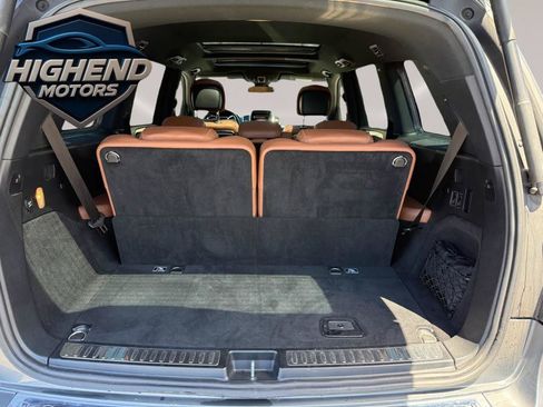 Used 2017 Mercedes-Benz GLS 550 4MATIC w/ Driver Assistance Package image 18