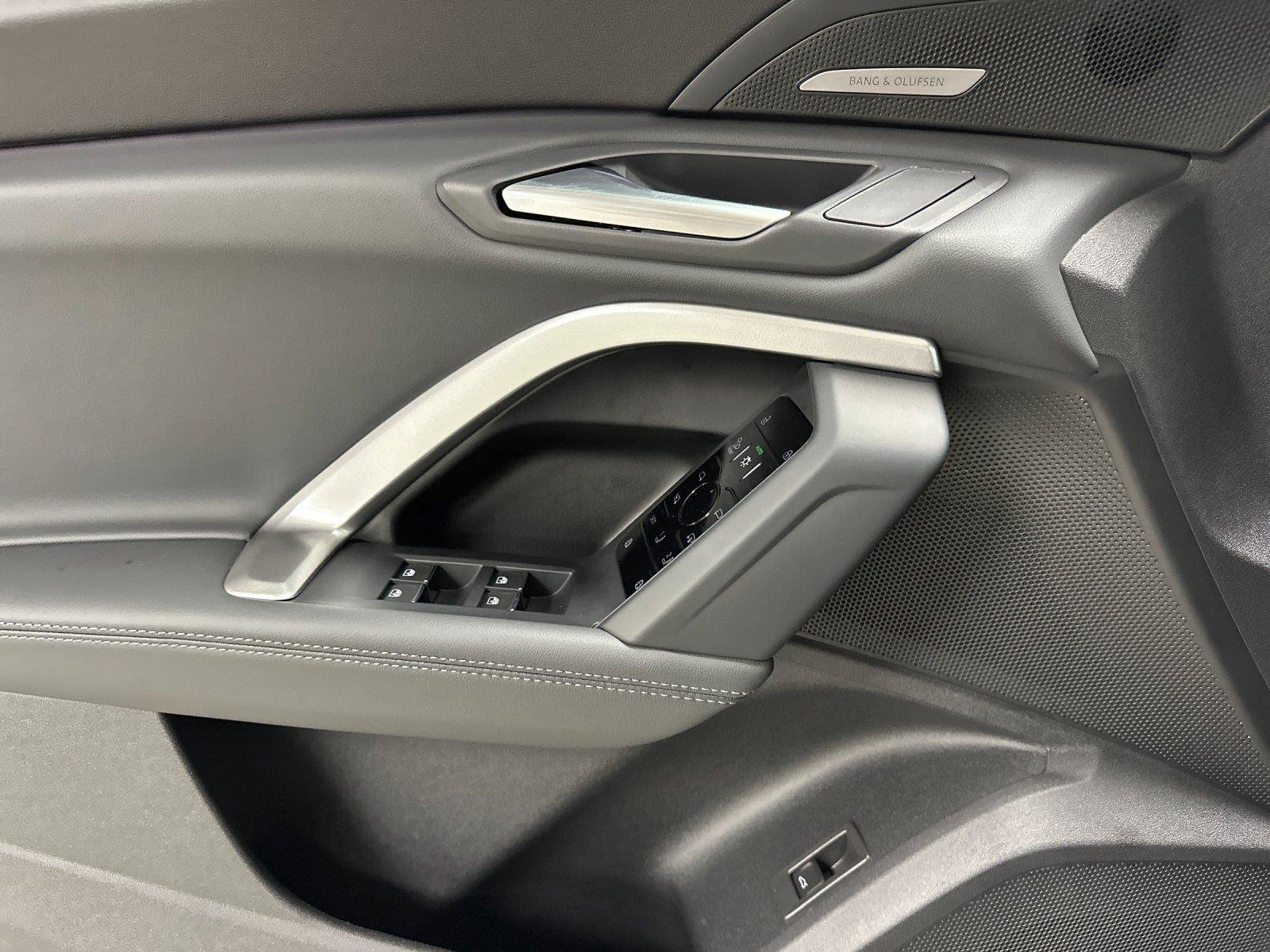 Certified 2026 Audi Q5 Premium Plus AWD/4WD image 11