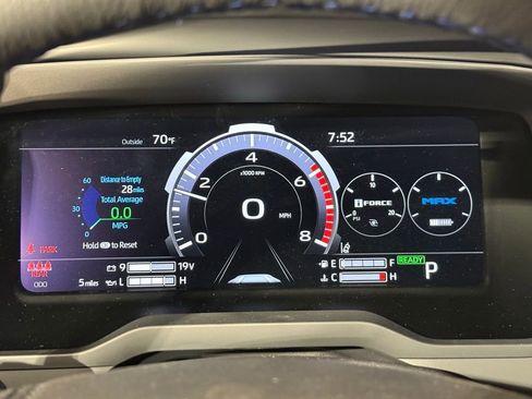 New 2026 Toyota Tundra Platinum AWD/4WD image 26