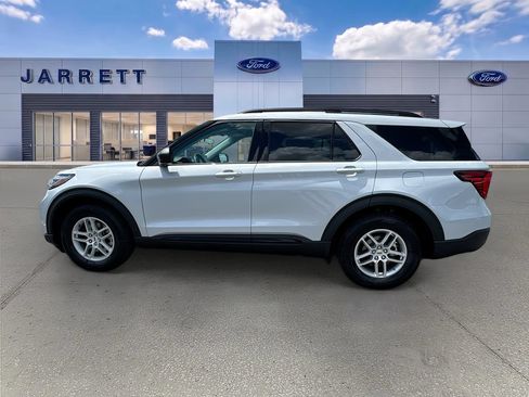 New 2026 Ford Explorer Active w/ Active Comfort Package RWD image 4