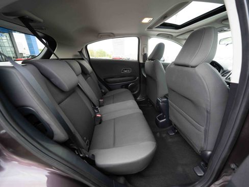 Used 2022 Honda HR-V EX image 25