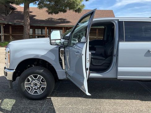 New 2026 Ford F250 Lariat AWD/4WD image 47