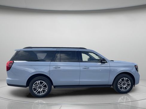 New 2026 Ford Expedition Max Active AWD/4WD image 2