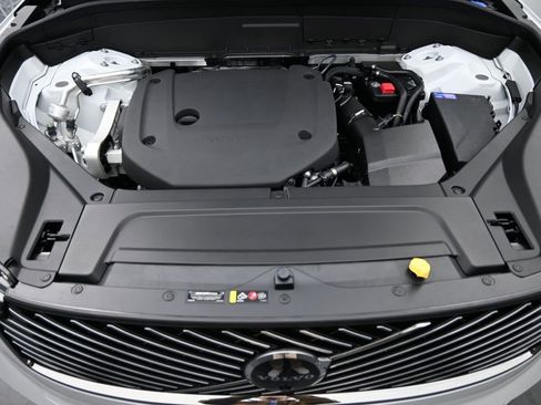 New 2026 Volvo XC90 B6 Ultra w/ Protection Package AWD/4WD image 13