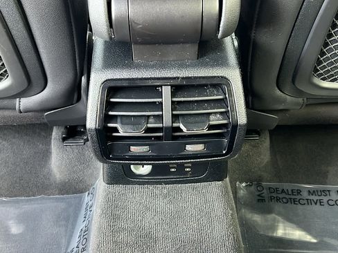 Used 2023 Audi Q3 2.0T Premium image 25