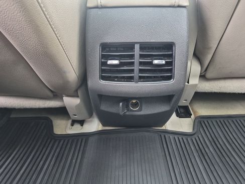 Used 2011 Ford Edge Limited w/ 302A Rapid Spec Order Code image 18