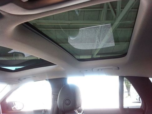 Used 2016 Mercedes-Benz GLC 300 w/ Multimedia Package image 16