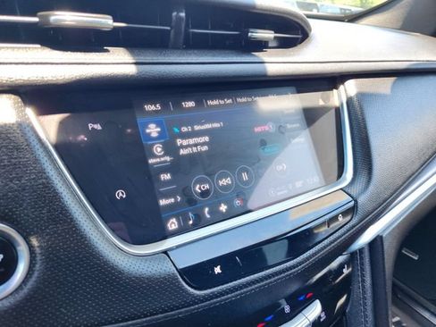 Used 2023 Cadillac XT5 Luxury AWD/4WD image 14