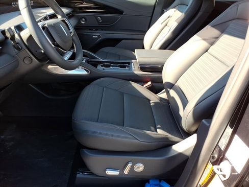 New 2026 Lincoln Nautilus Reserve w/ Jet Appearance Package image 13