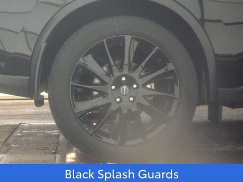 Used 2024 Nissan Murano SV w/ SV Midnight Edition Package image 7