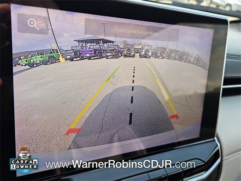 Used 2024 Jeep Compass Limited image 22