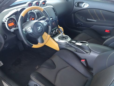 Used 2018 Nissan 370Z Coupe w/ Z34 Heritage Edition - Yellow image 17