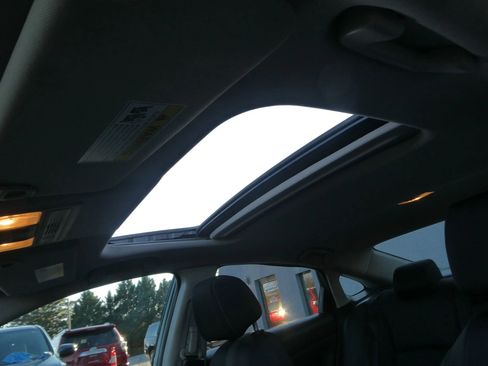 Used 2017 Honda Civic EX image 10