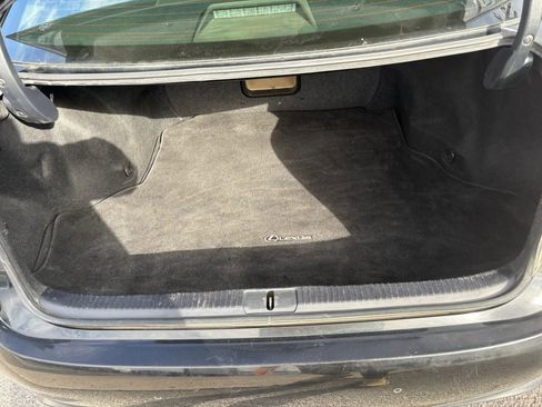 Used 2015 Lexus ES 350 w/ Luxury Package FWD image 11