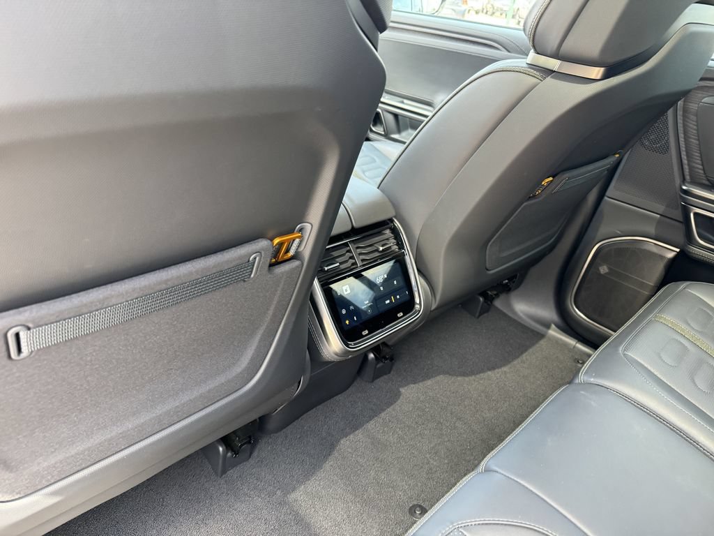Used 2024 Rivian R1S Adventure Quad AWD/4WD image 28