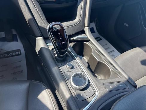 Used 2023 Cadillac XT6 Premium Luxury FWD image 20