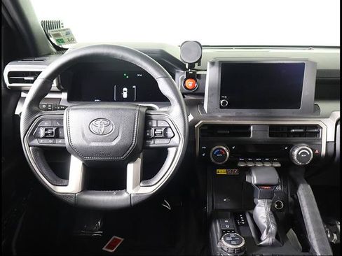 Used 2025 Toyota 4Runner TRD Off-Road AWD/4WD image 8