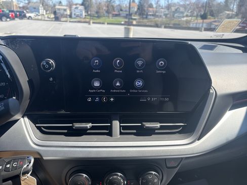 New 2026 Chevrolet Trax RS w/ Driver Confidence Package image 25