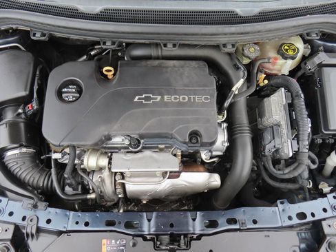 Used 2016 Chevrolet Cruze LS image 10