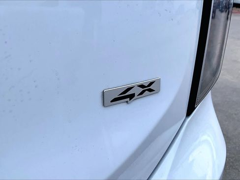 Used 2024 Kia Telluride SX Prestige w/ Towing Package AWD/4WD image 10