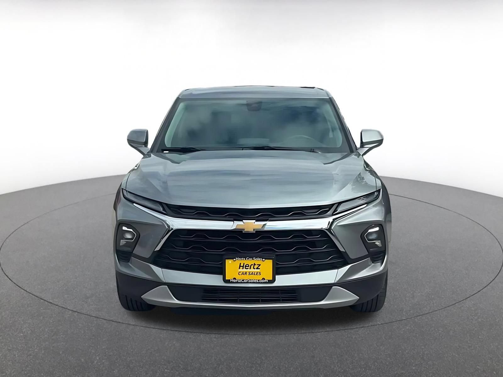 Used 2026 Chevrolet Blazer LT FWD image 4