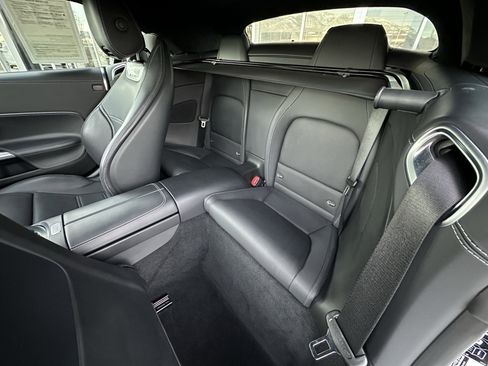 Used 2022 Mercedes-Benz SL 63 AMG 4MATIC image 24