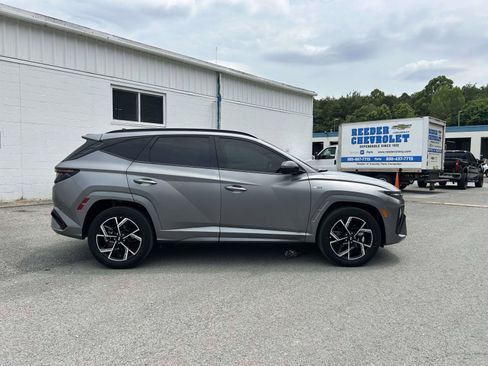 Used 2025 Hyundai Tucson N Line AWD/4WD image 2